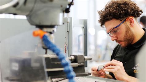 cnc machine apprentice|cnc apprenticeship near me.